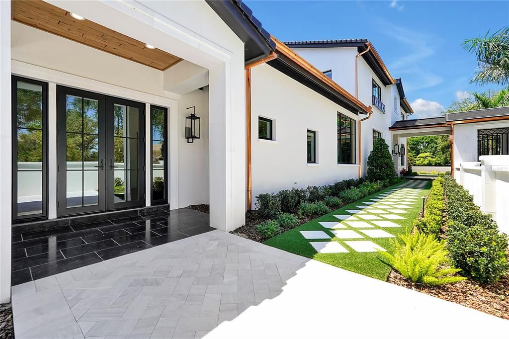Backyard, Exterior