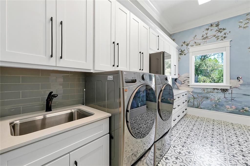 Interior, Washer