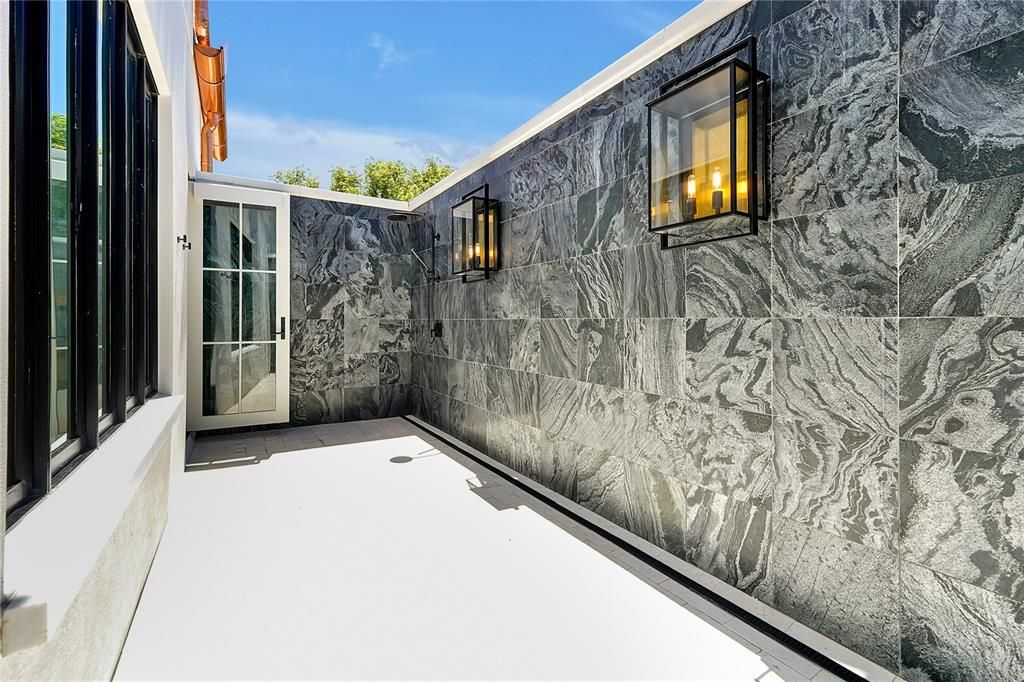 Exterior, Interior, Marble Walls