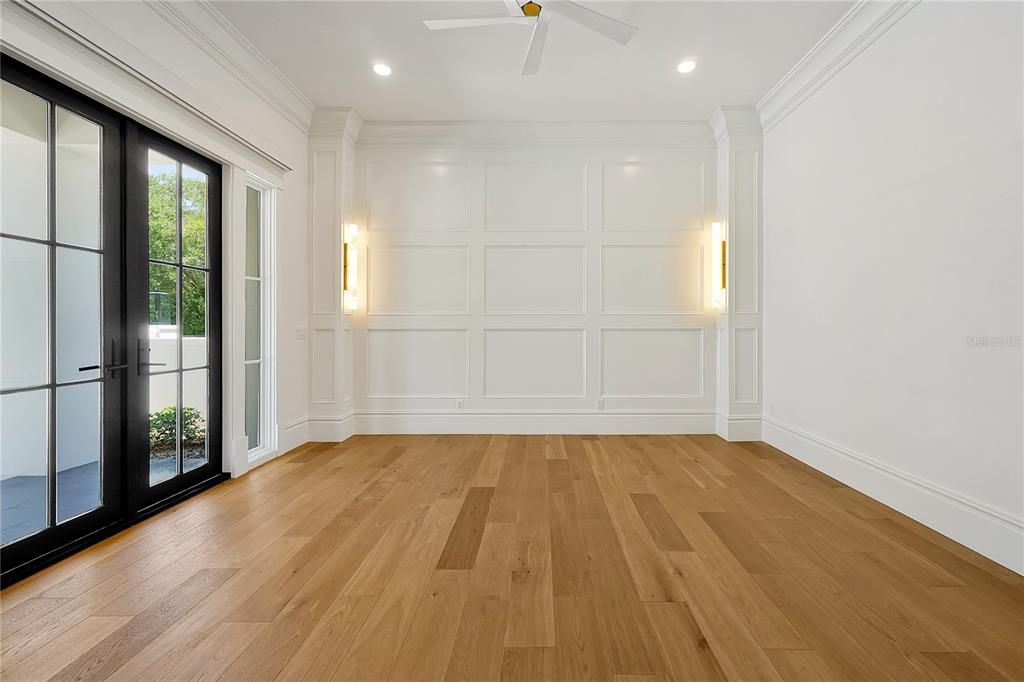 Empty room, Interior, Recessed Lighting, Wood Texture Flooring