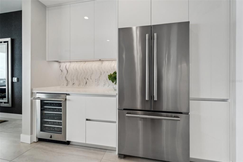 Interior, Kitchen, Stainless Steel Appliances