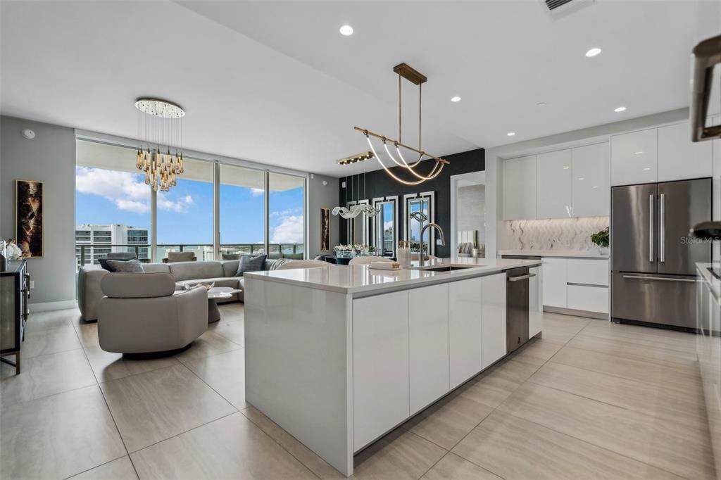 Interior, Kitchen, Living room, Pendant Lights, Recessed Lighting, Stainless Steel Appliances, Water