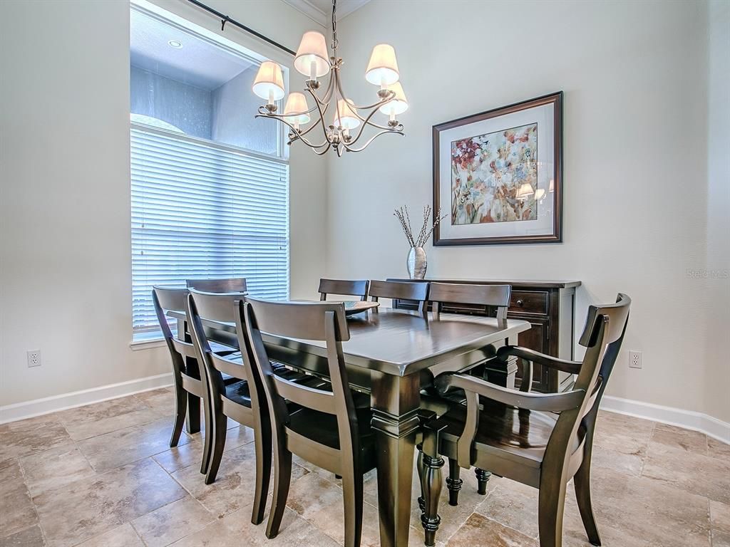 Chandelier, Dining room, Interior