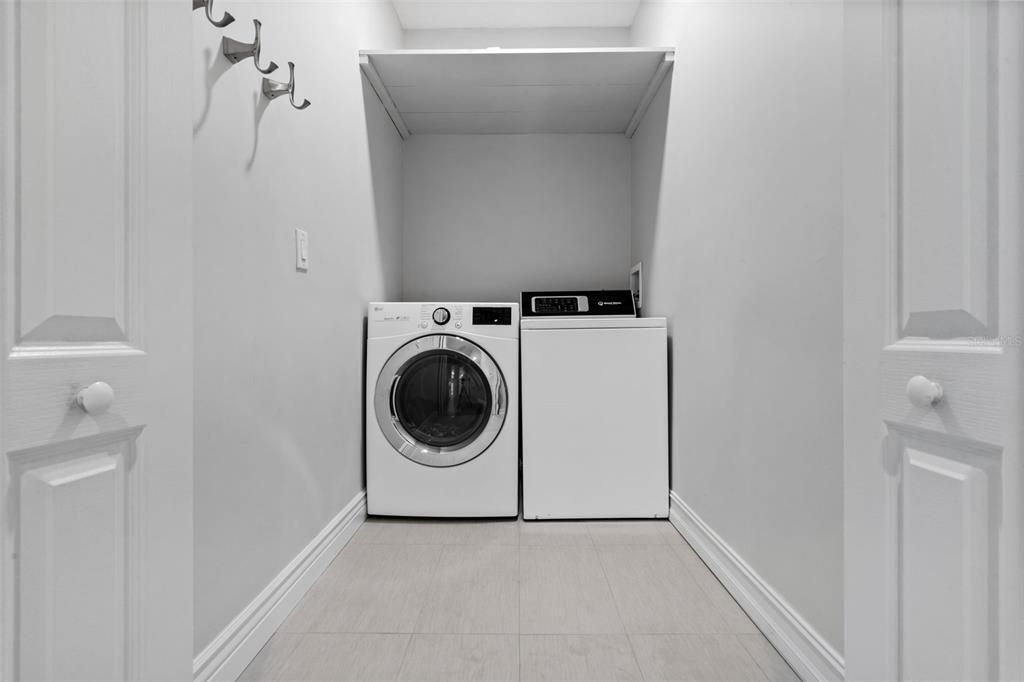 Interior, Washer