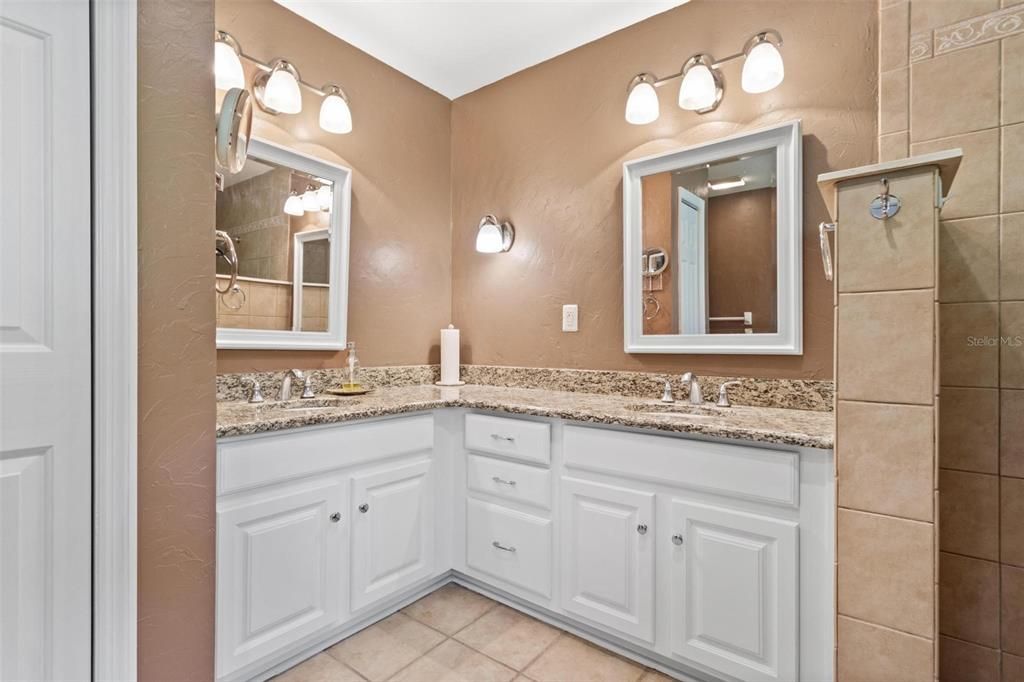 Bathroom, Dual Sink Vanities, Interior