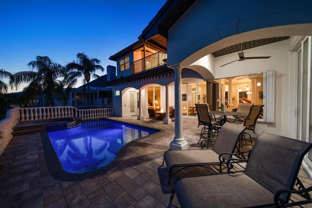 Exterior, Pool