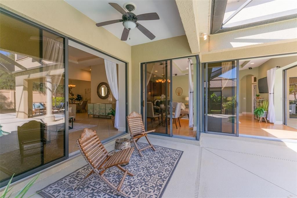 Dining room, Interior, Sun Room