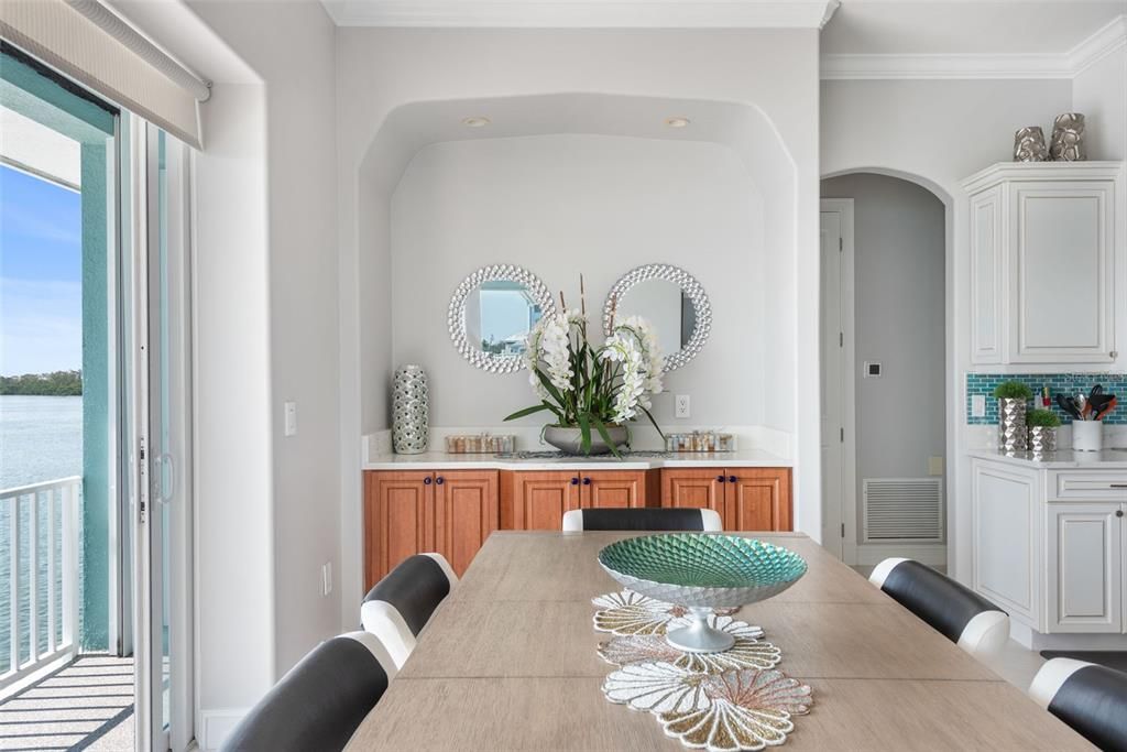 Dining room, Interior, Recessed Lighting, Water