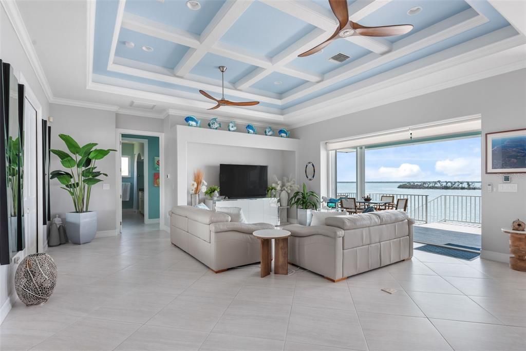 Interior, Living room, Recessed Lighting, Water