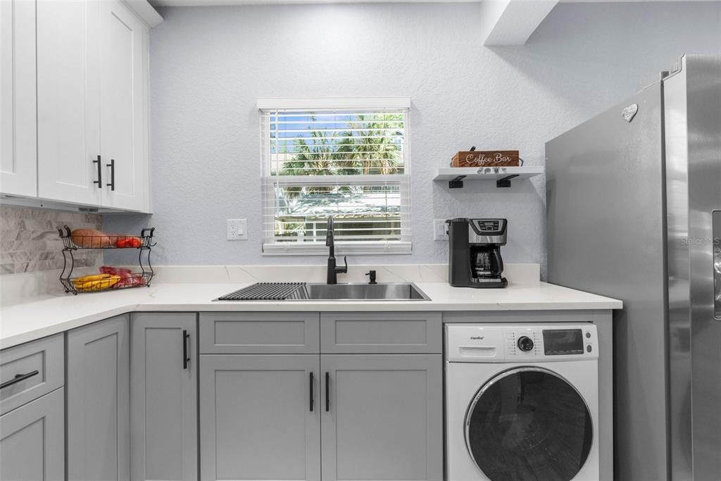 Interior, Kitchen, Washer
