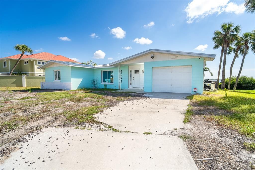 Attached, Backyard, Exterior, Facade, Ranch