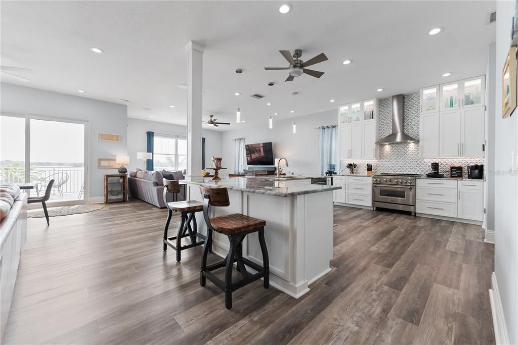 Interior, Kitchen, Living room, Pendant Lights, Recessed Lighting, Stainless Steel Appliances, Wood Texture Flooring