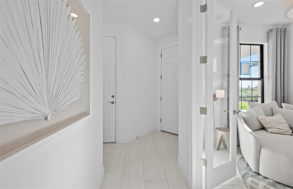 Bathroom, Interior, Recessed Lighting