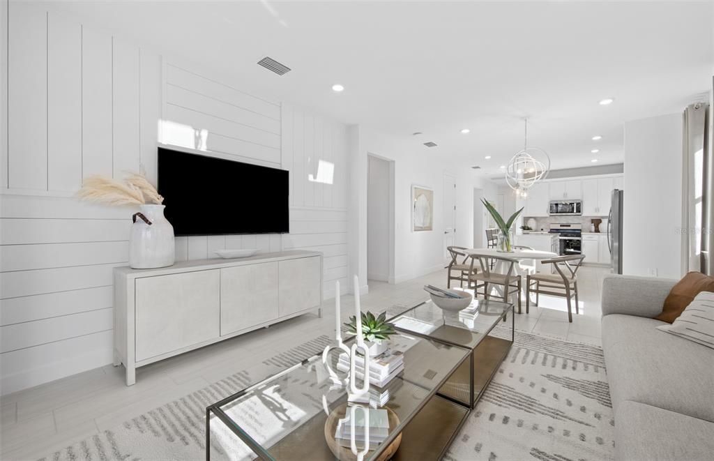 Chandelier, Dining room, Interior, Kitchen, Living room, Pendant Lights, Recessed Lighting, Stainless Steel Appliances
