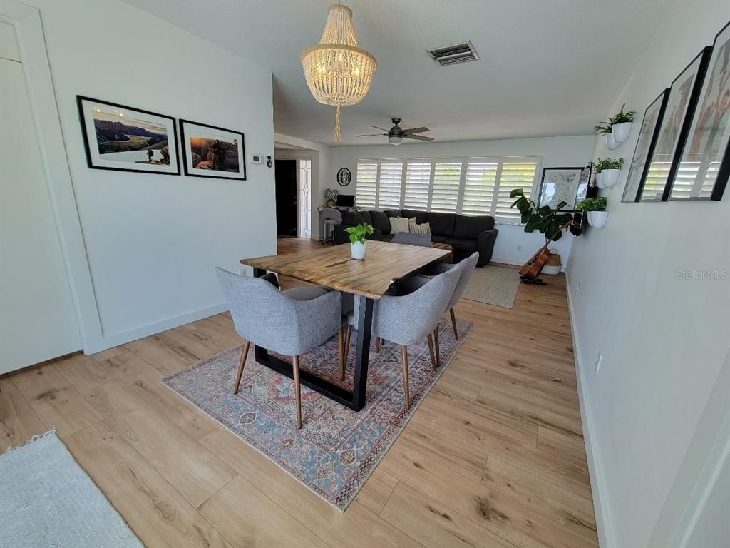 Chandelier, Dining room, Interior, Living room, Wood Texture Flooring