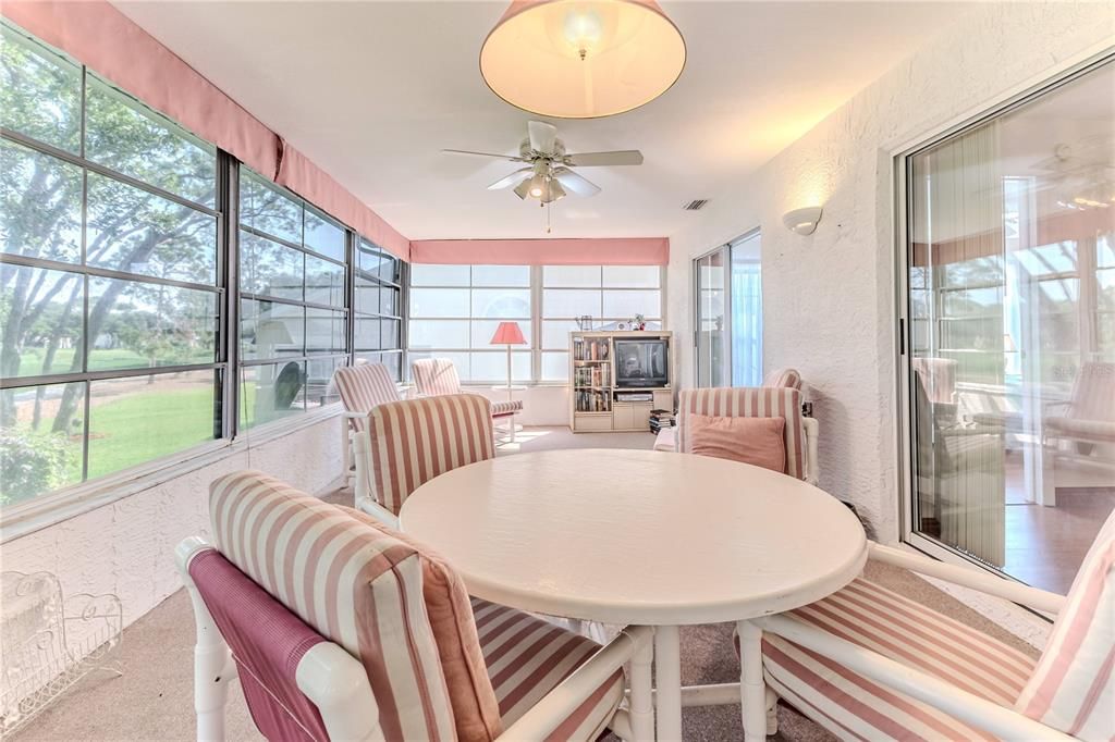 Dining room, Interior