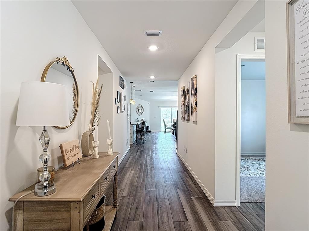 Interior, Pendant Lights, Recessed Lighting, Wood Texture Flooring