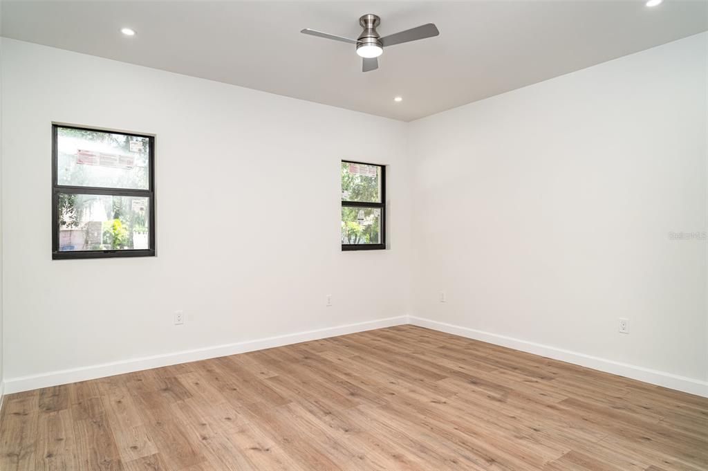 Empty room, Interior, Recessed Lighting, Wood Texture Flooring