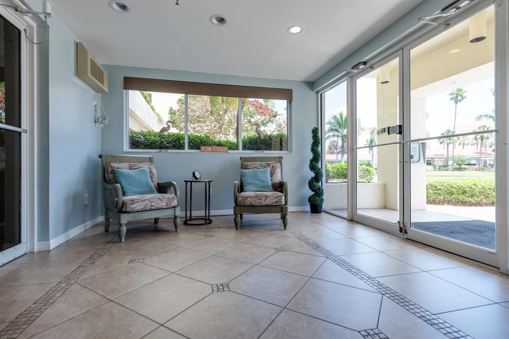 Interior, Recessed Lighting