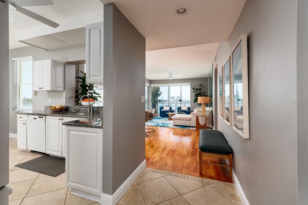 Interior, Kitchen, Living room, Recessed Lighting, Wood Texture Flooring