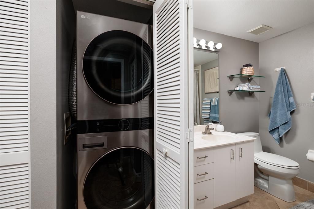 Bathroom, Interior, Utility Closets, Washer