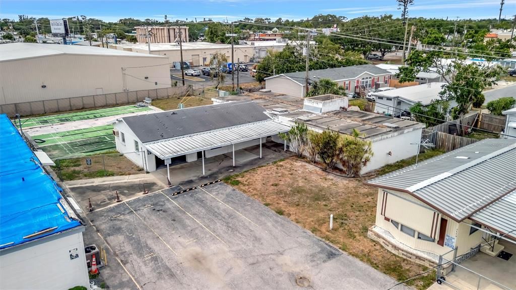 Exterior, Drone