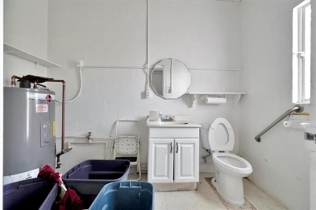 Bathroom, Interior