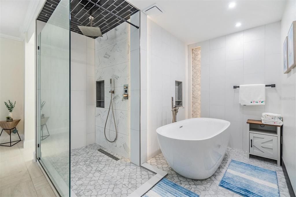 Bathroom, Free Standing Baths, Glass Shower, Interior, Marble Walls, Recessed Lighting