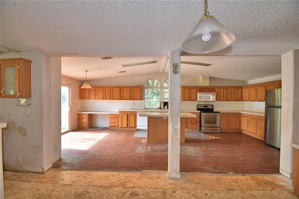 Interior, Kitchen, Pendant Lights, Stainless Steel Appliances