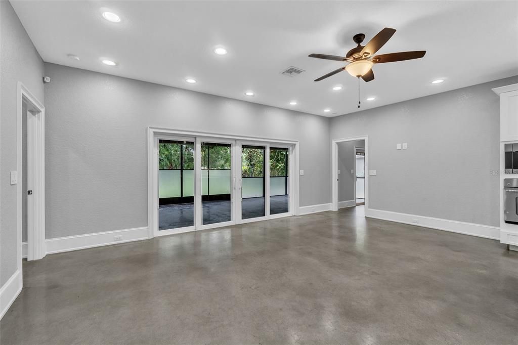 Empty room, Interior, Recessed Lighting