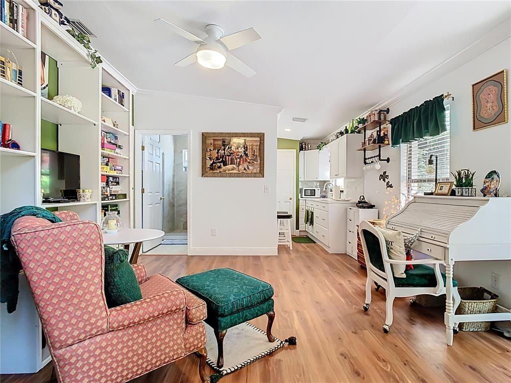 Interior, Kitchen, Wood Texture Flooring