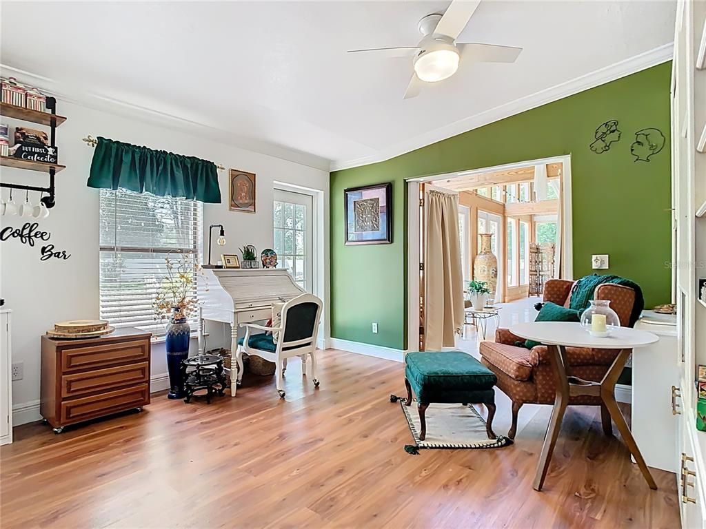 Dining room, Interior, Wood Texture Flooring