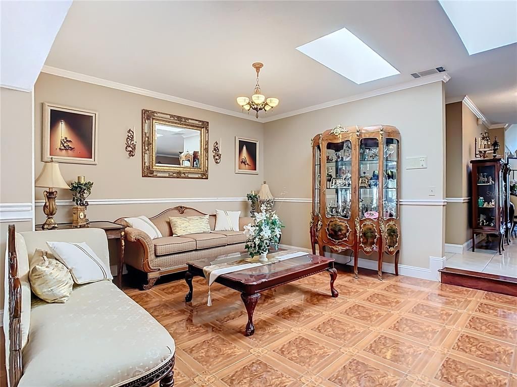 Chandelier, Interior, Living room, Wood Texture Flooring