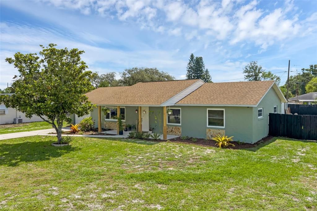 Backyard, Exterior