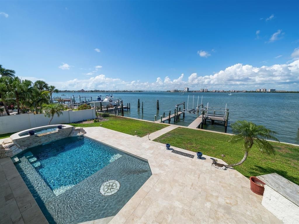Exterior, Lake, Pool
