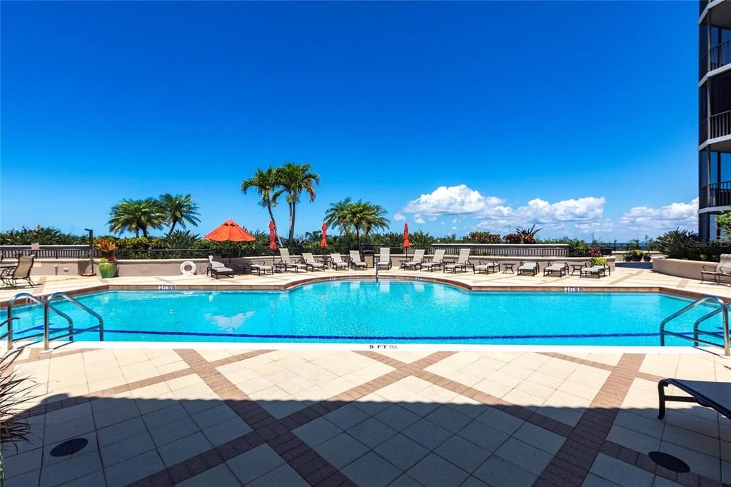Exterior, Pool