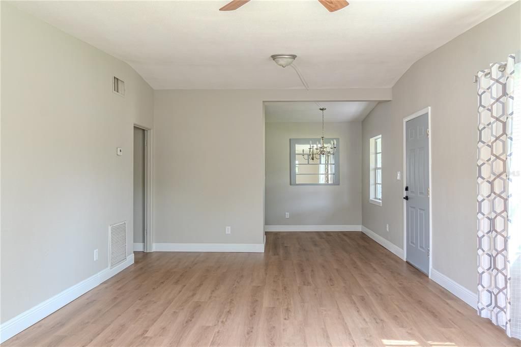 Chandelier, Empty room, Interior, Wood Texture Flooring