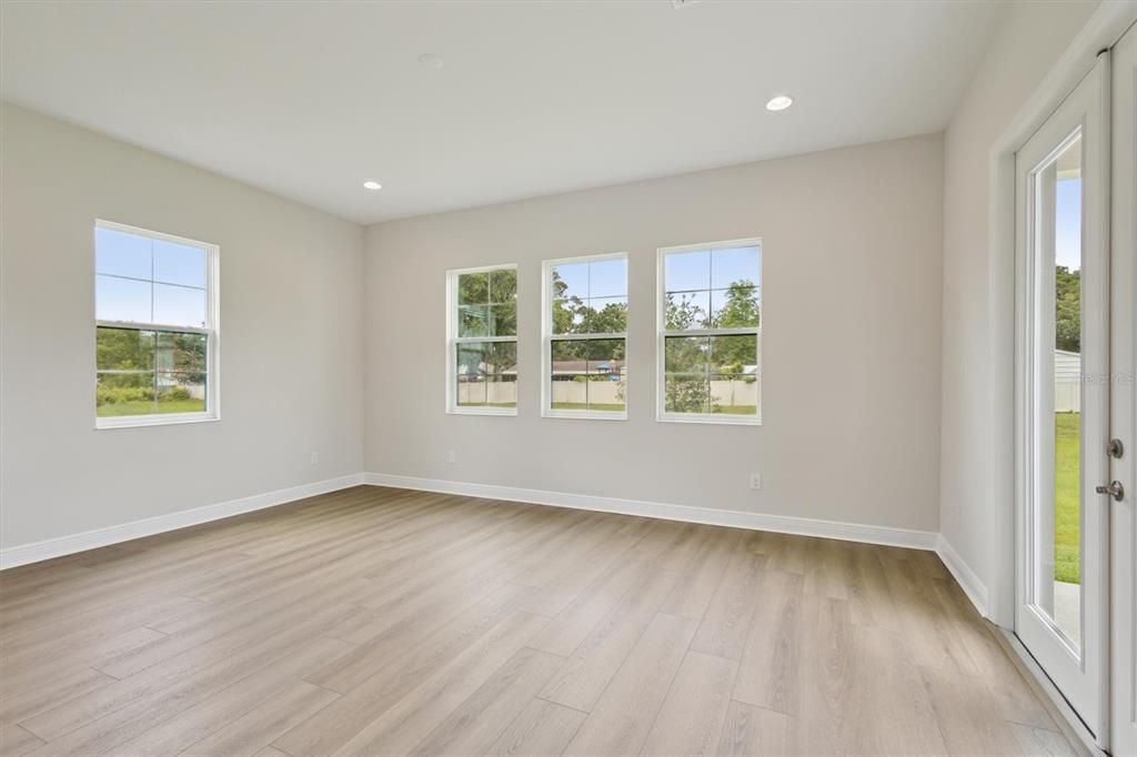 Empty room, Interior, Recessed Lighting, Wood Texture Flooring