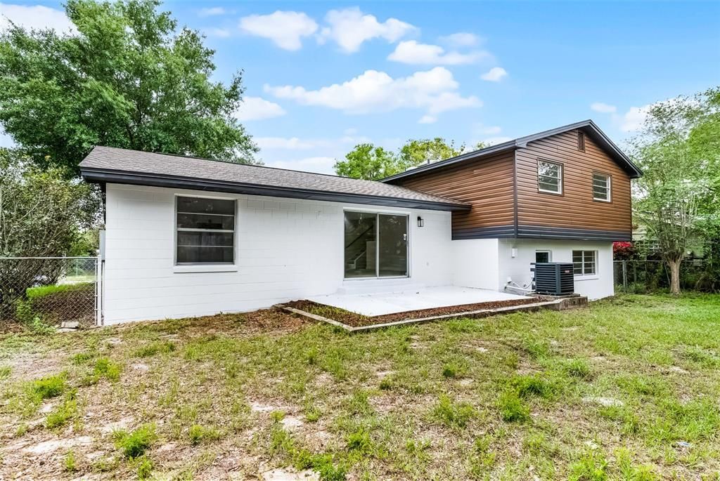 Backyard, Exterior
