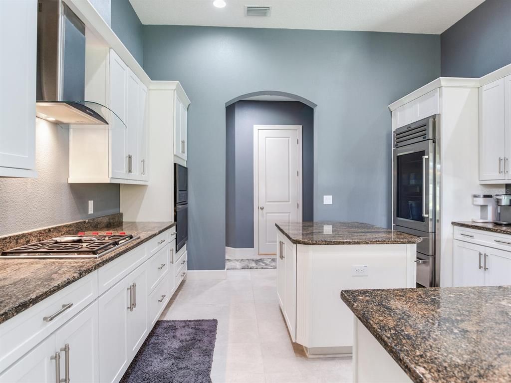 Interior, Kitchen, Recessed Lighting