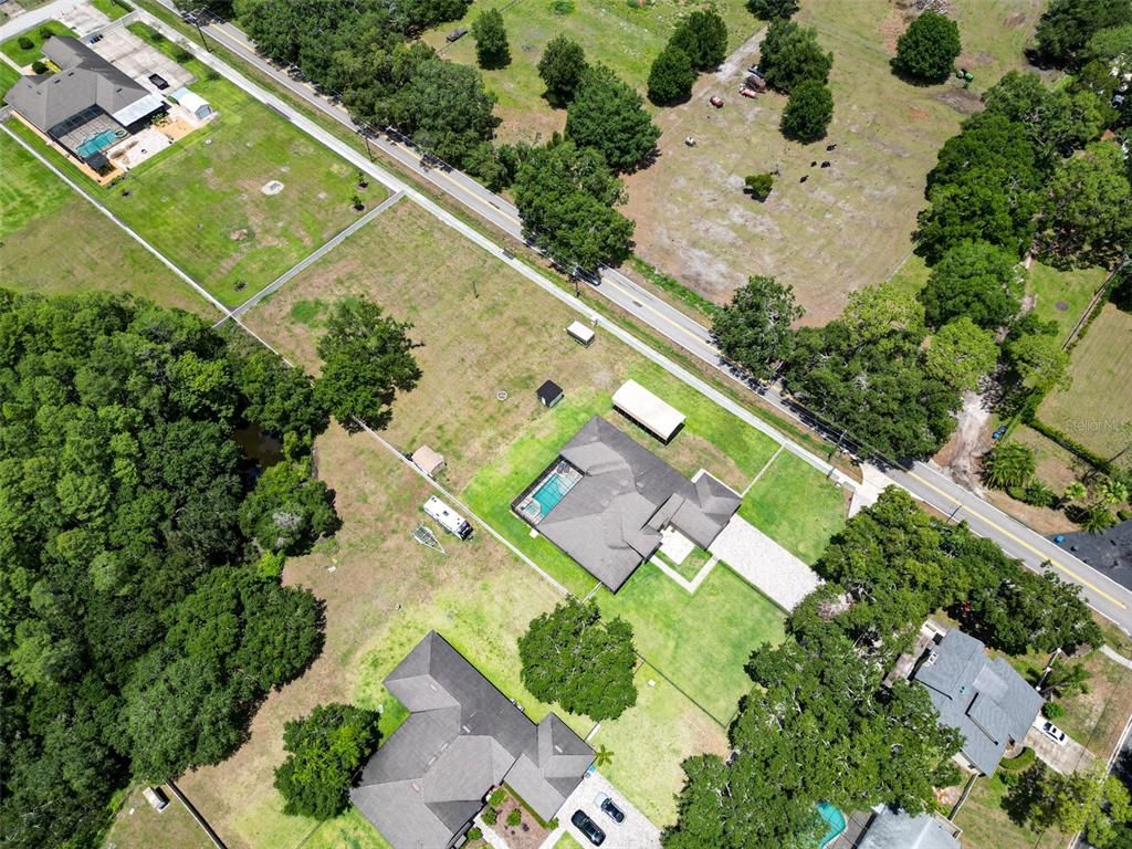 Exterior, Drone