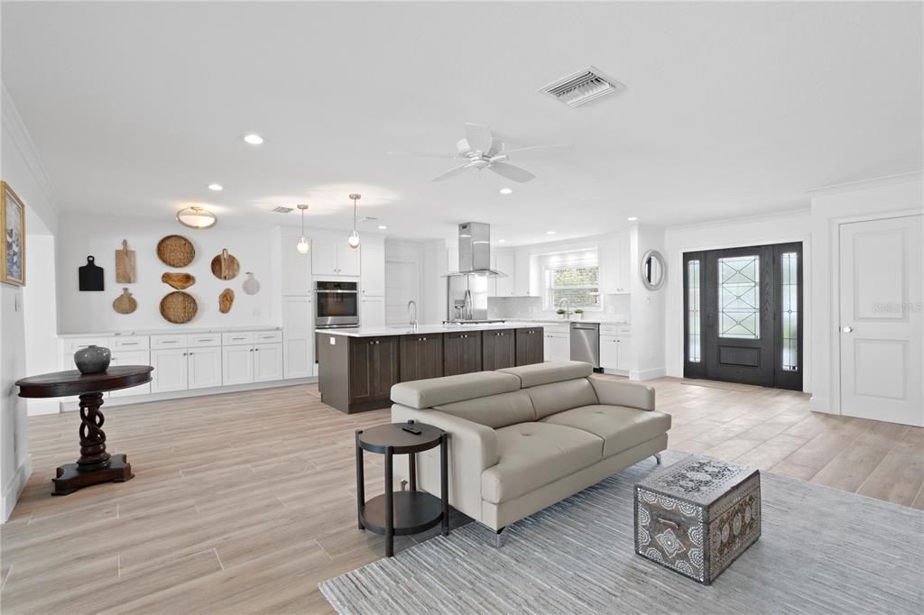 Interior, Kitchen, Living room, Pendant Lights, Recessed Lighting, Stainless Steel Appliances, Wood Texture Flooring