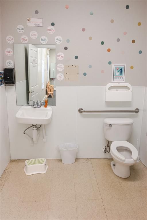 Bathroom, Interior