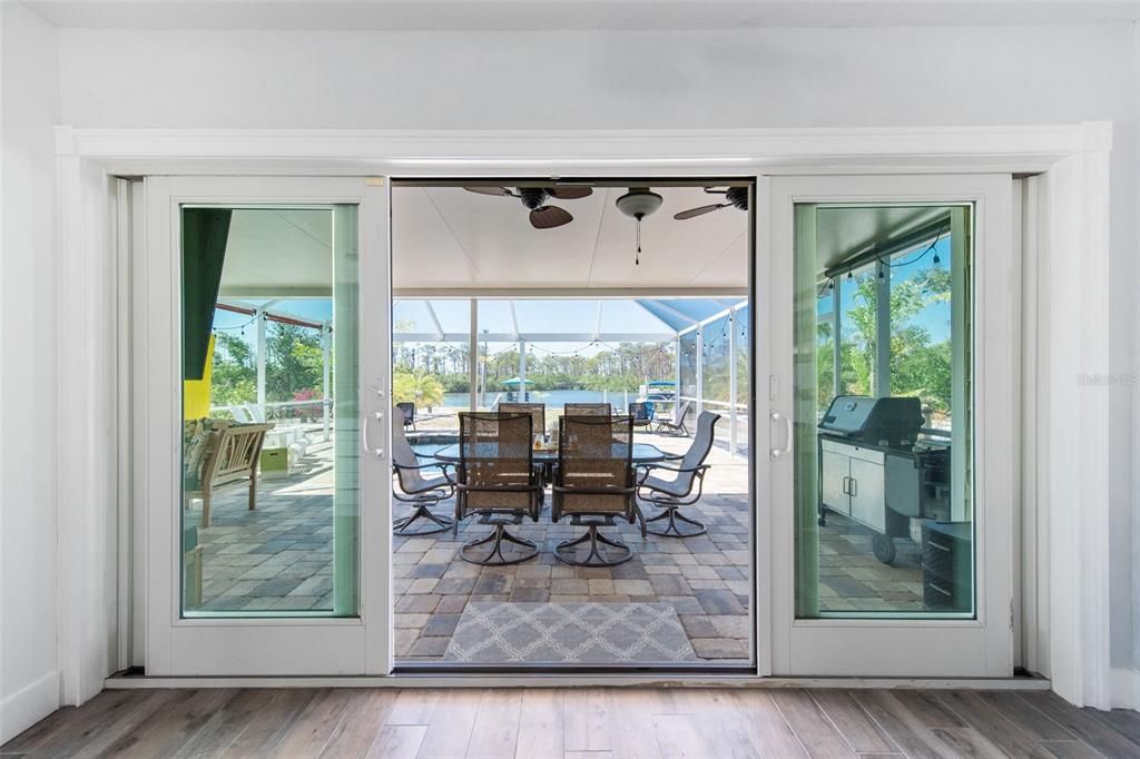 Dining room, Interior, Sun Room, Wood Texture Flooring