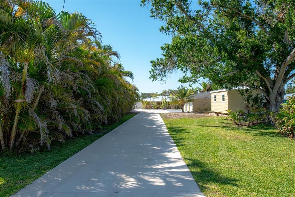 Backyard, Exterior