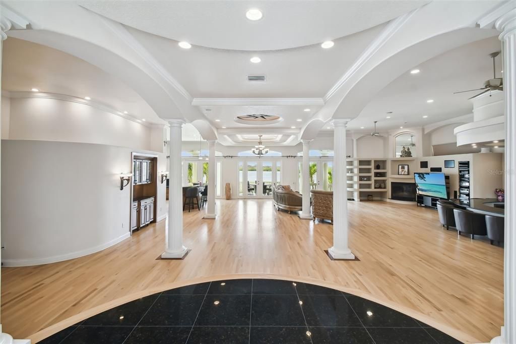 Interior, Recessed Lighting, Wood Texture Flooring