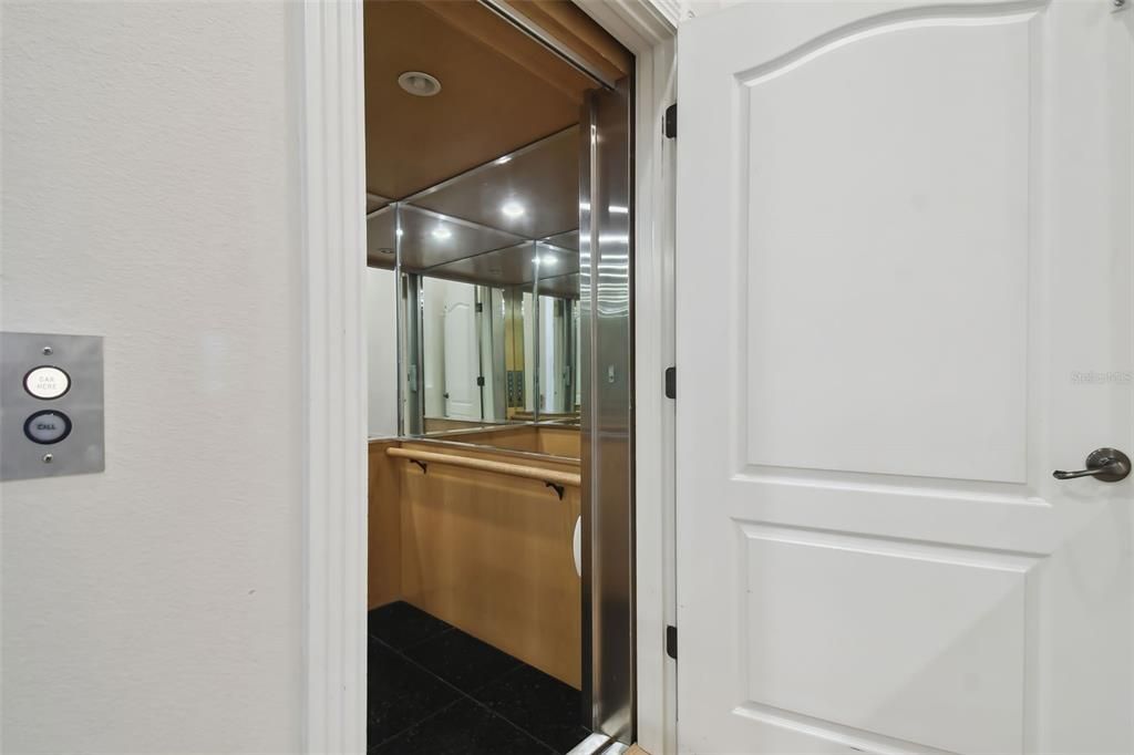 Elevator, Interior, Recessed Lighting