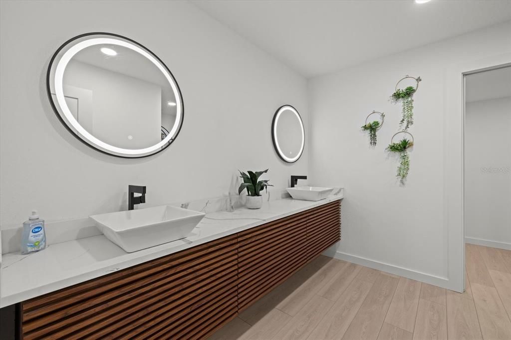 Bathroom, Dual Sink Vanities, Interior, Recessed Lighting, Wood Texture Flooring