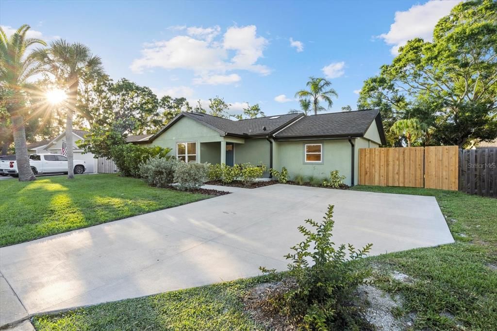 Backyard, Exterior