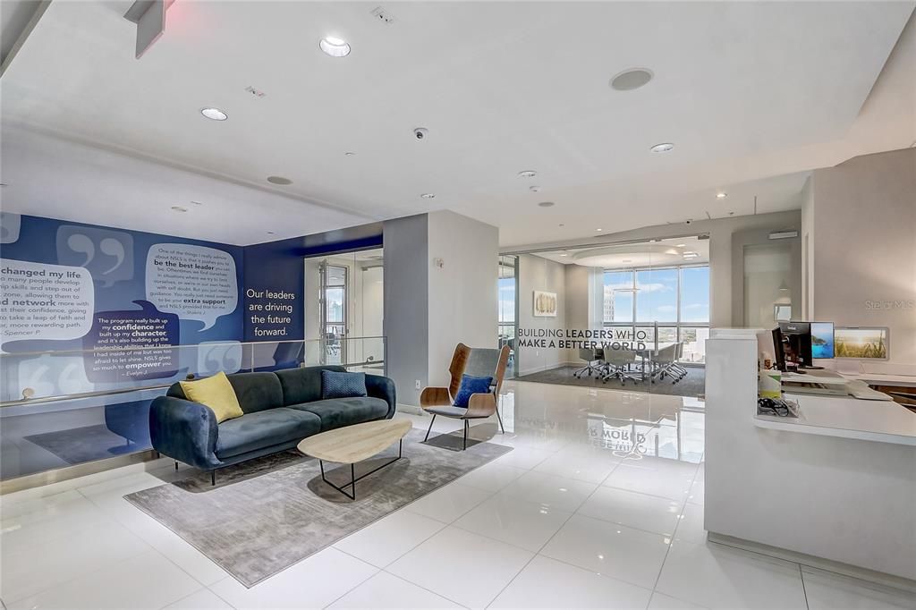 Dining room, Interior, Living room, Recessed Lighting